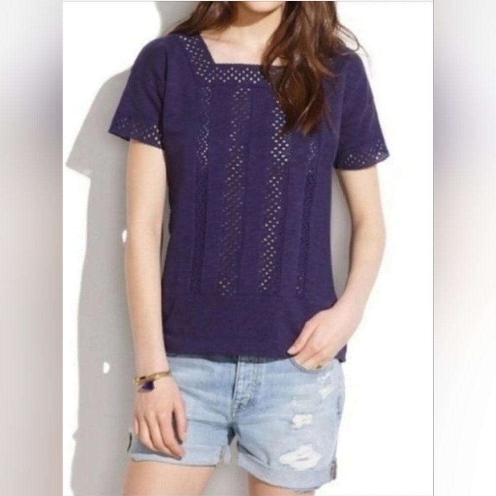 Madewell Womens Eyelet Inset Vignette Top Size Medium Navy Blue Short Sleeve
